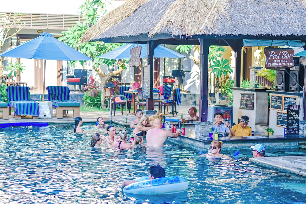 The Lokha Legian Resort and Spa 66/75