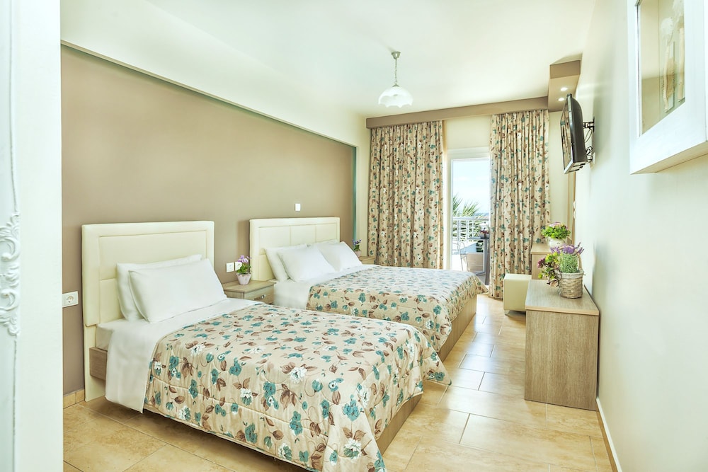 Anna Hotel 15/73