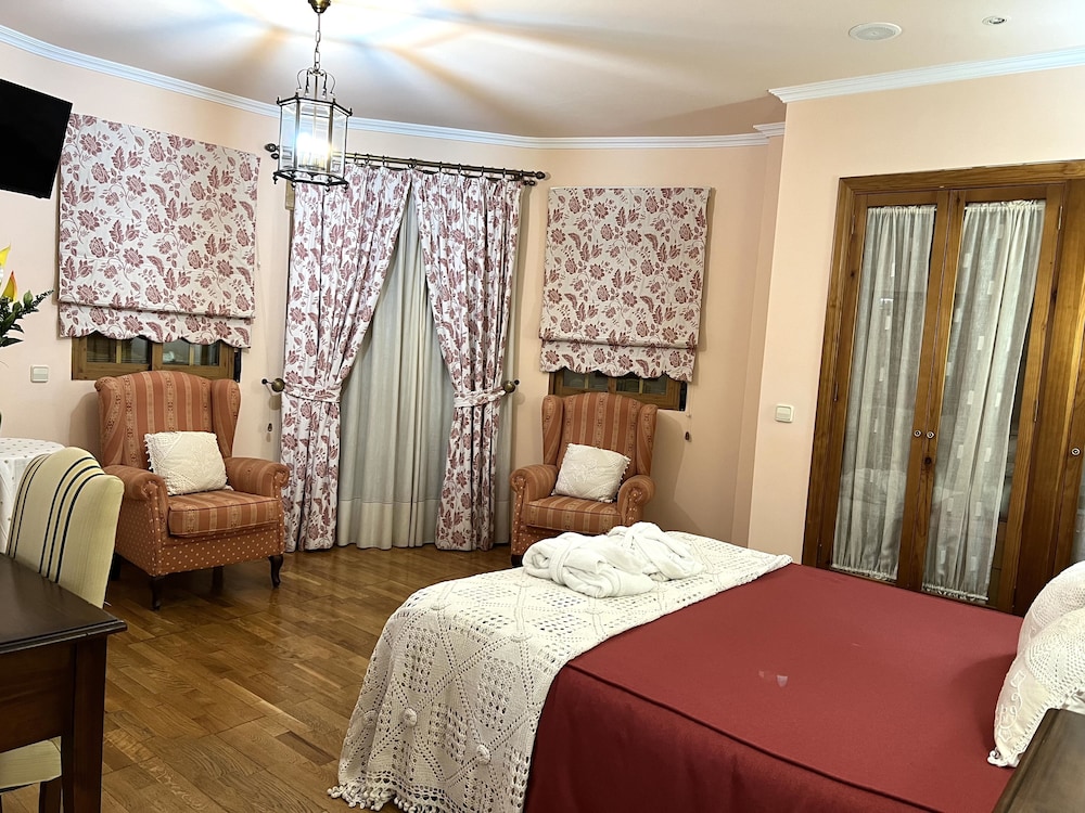 El Curro Hotel Rural 18/50