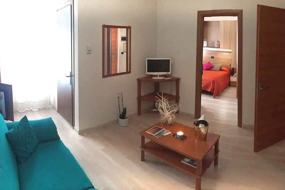 Hotel Sole 40/66