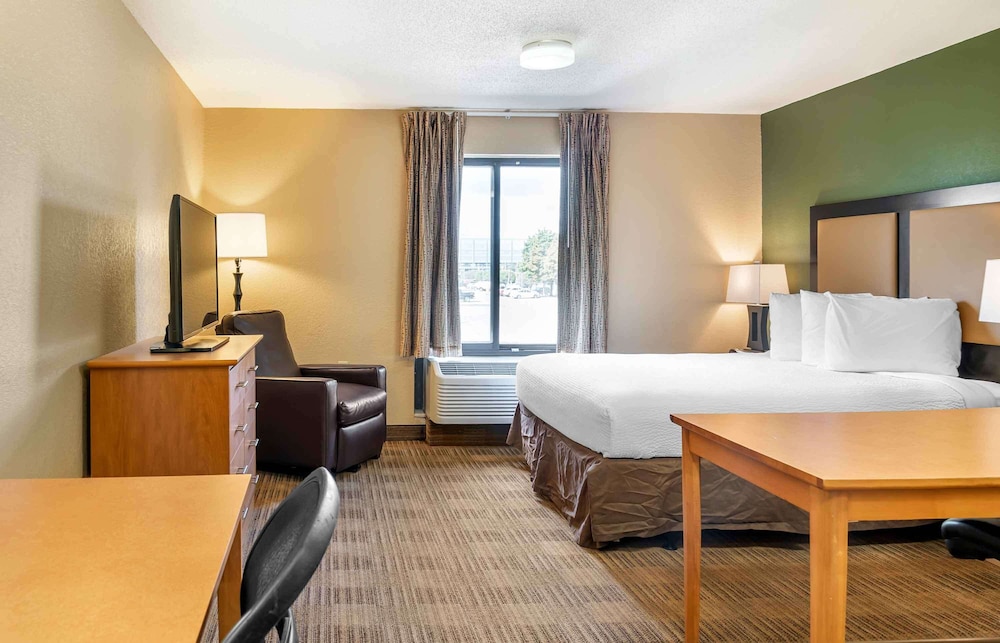 Extended Stay America - Detroit - Warren 18/46
