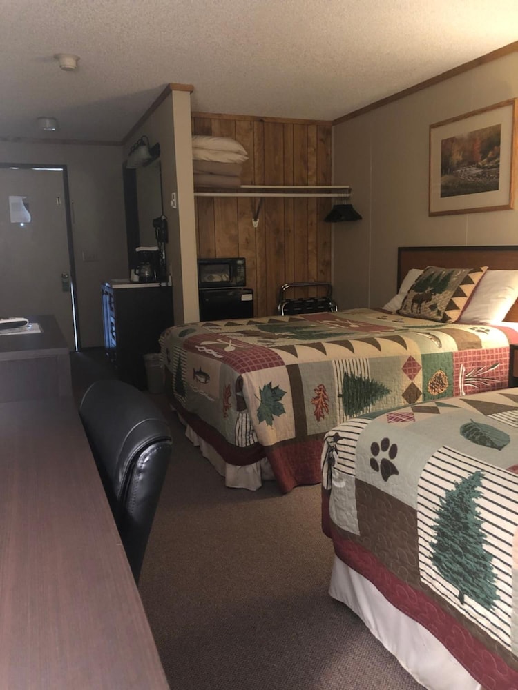 Denali Park Hotel 11/35