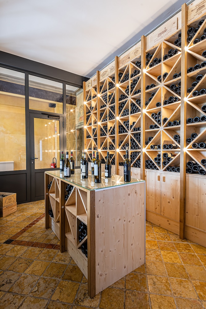 CHATEAU DES VIGIERS 2/50
