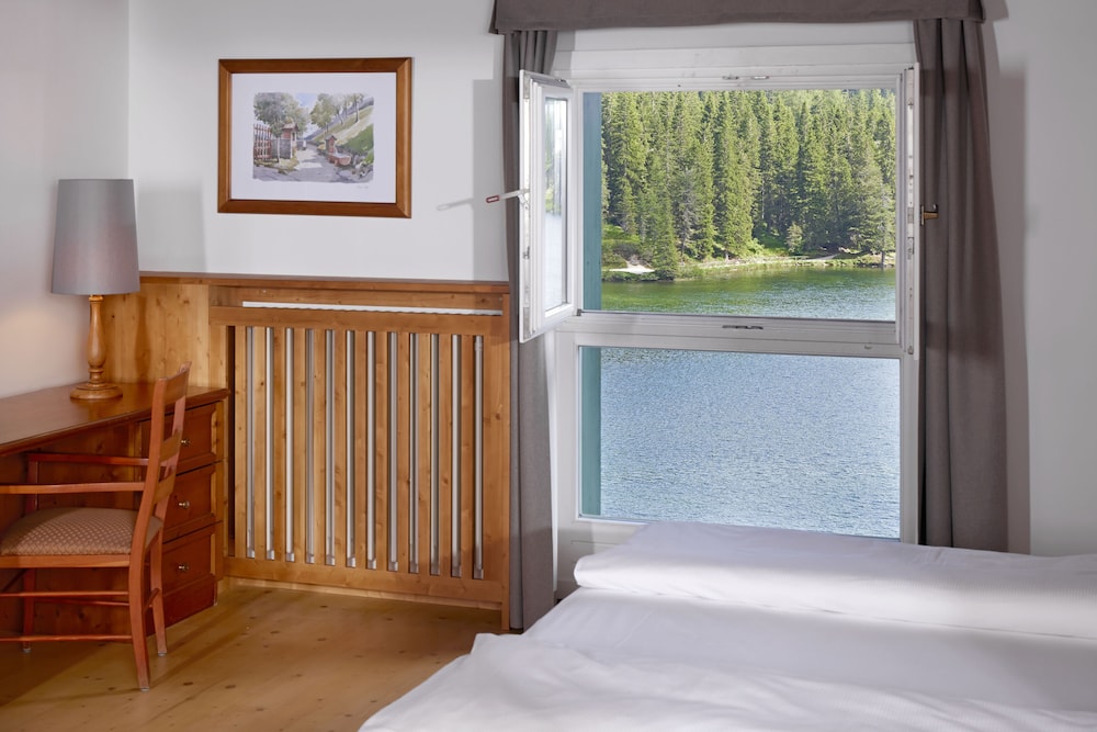 GRAND HOTEL MISURINA 10/87