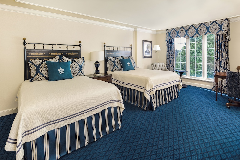 Room, 2 Double Beds, Golf Course View