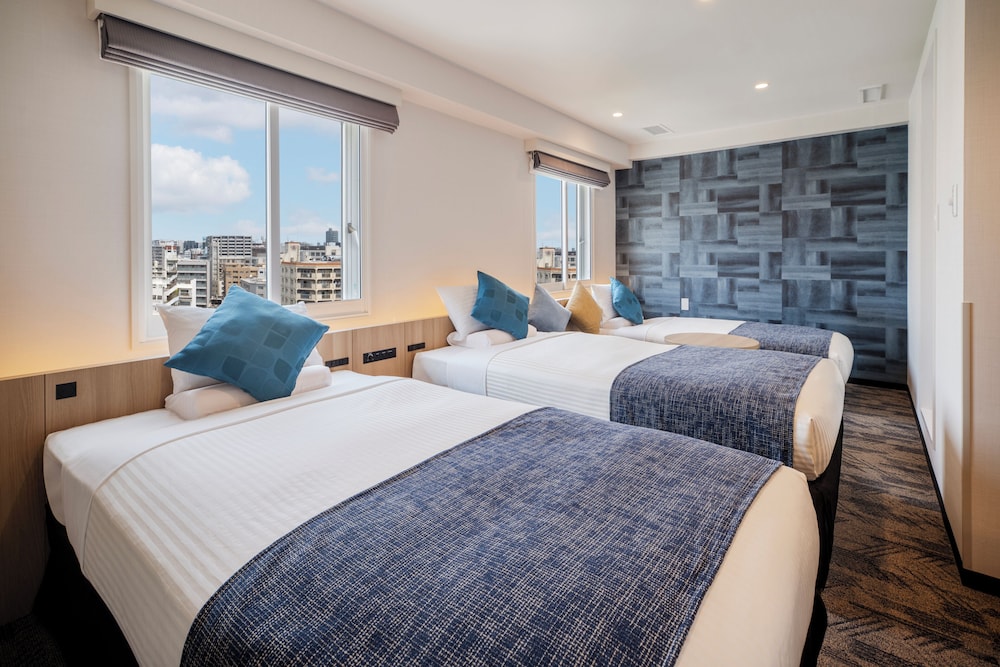 Renovated, Superior, Triple, 3 Beds