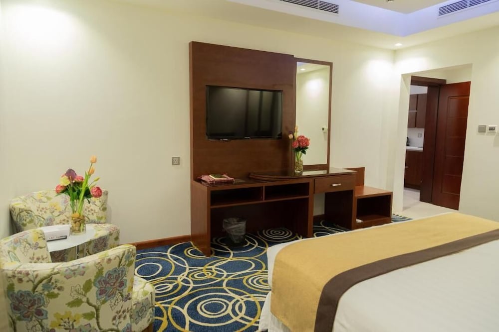 Carawan Hotel Jeddah 10/70