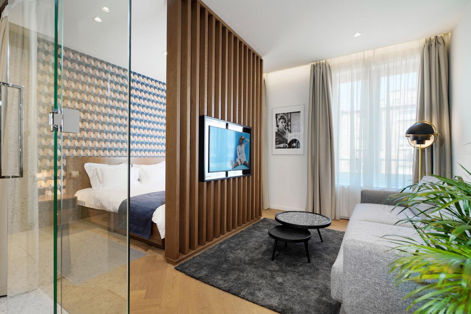 Dominic Smart & Luxury Suites - Edition 18/24
