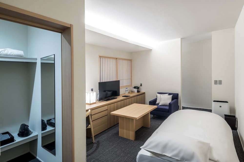 Tomoya Residence Hotel Kyoto Nijo Takakura 18/65