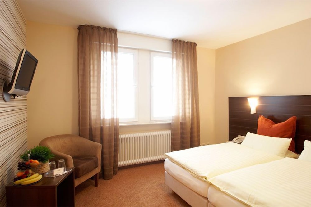 Hotel Zum Baeren 8/38