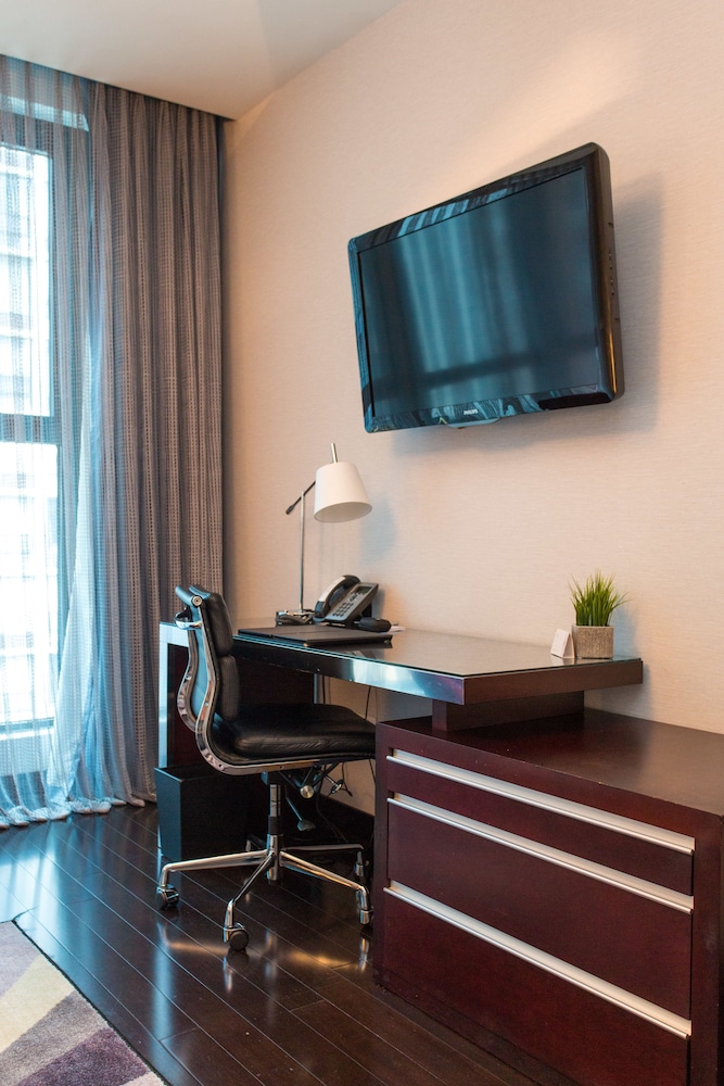 Ivy Boutique Hotel 44/47