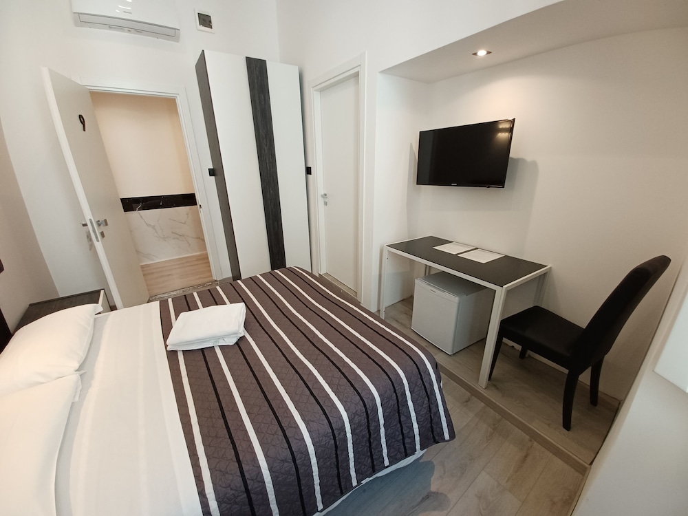 Hotel Mimosa 14/47