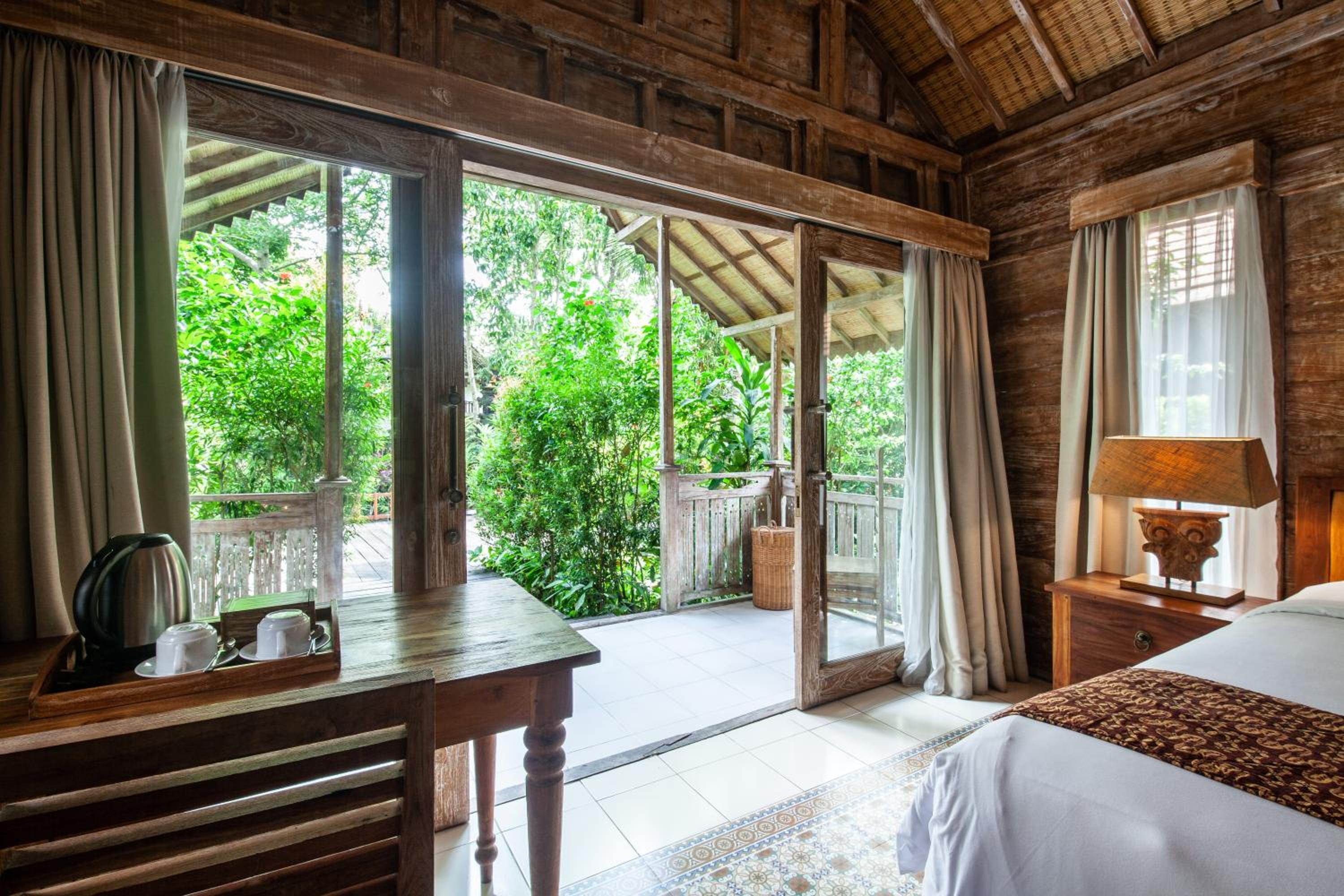 Outpost Ubud Bungalows 5/13