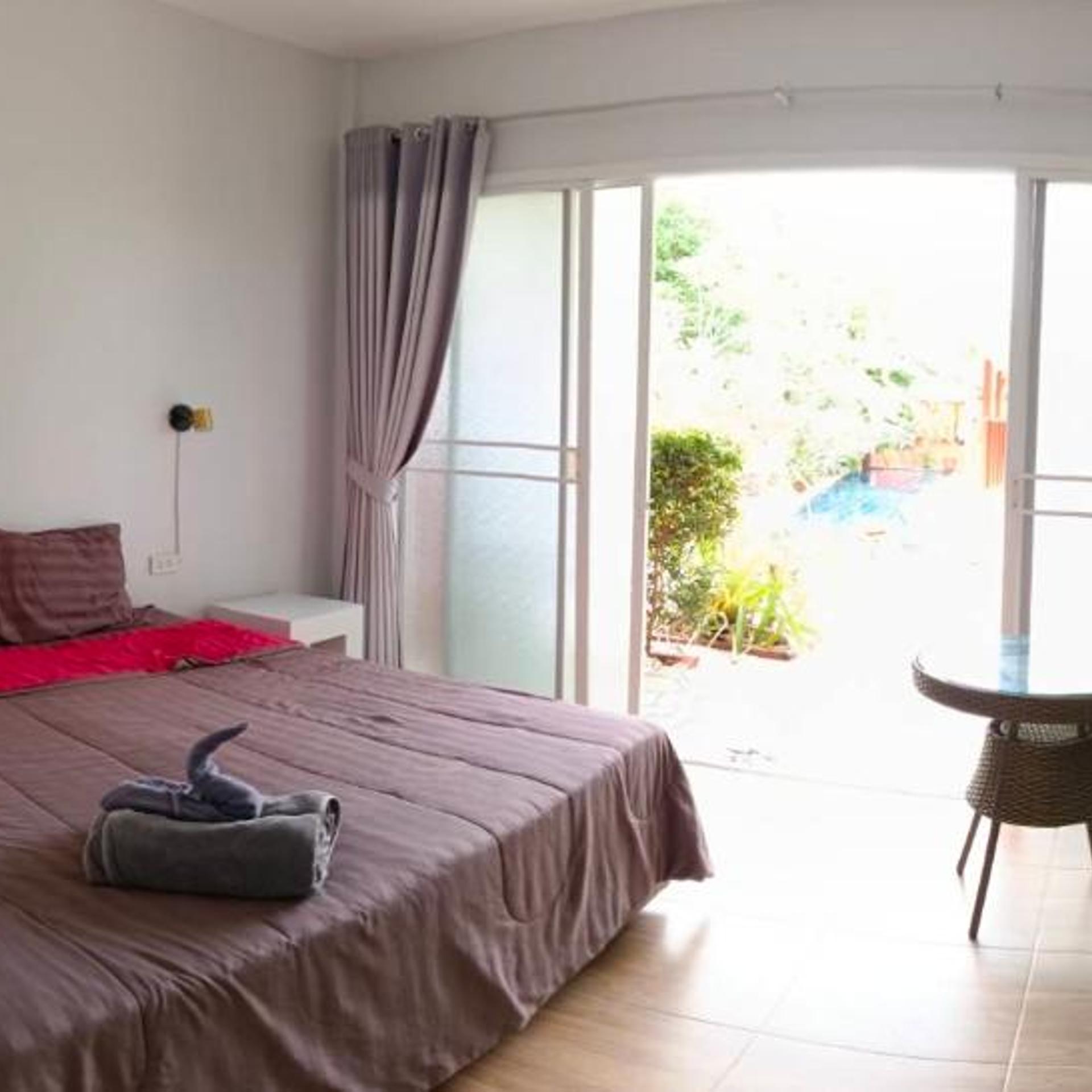Ban Elephant Blanc Apartment 24/70