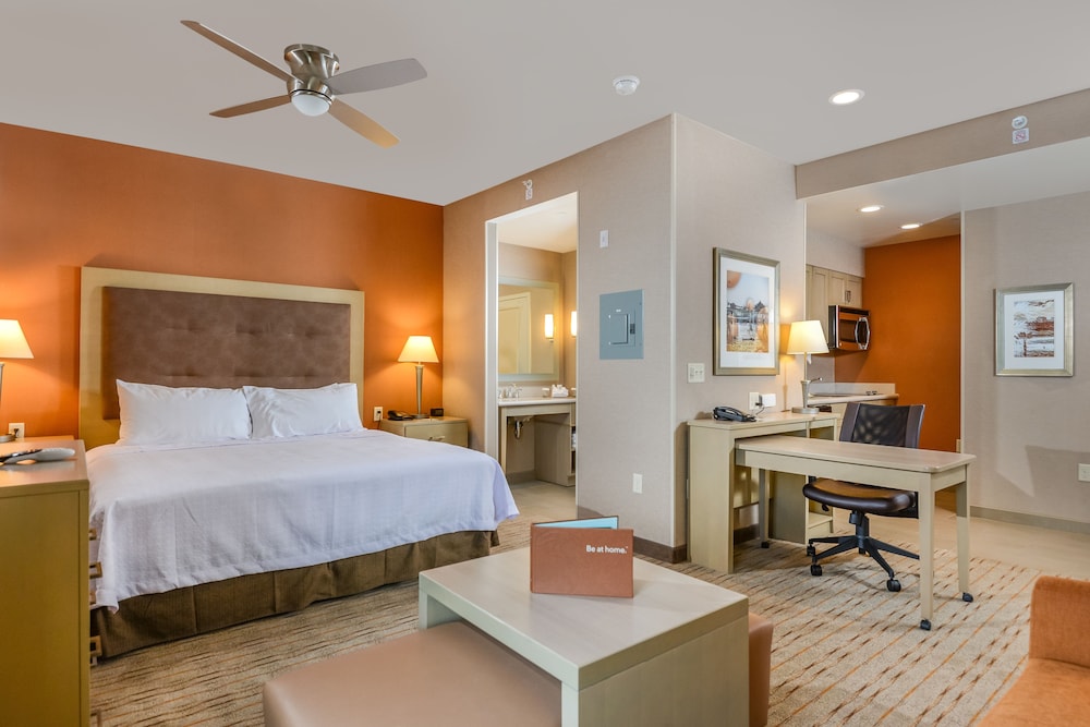 Homewood Suites by Hilton Anaheim Resort - Convention Center 17/44