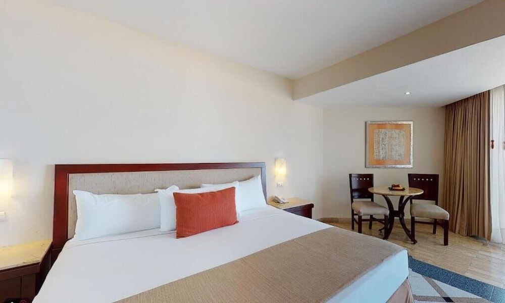 Park Royal Beach Ixtapa All Inclusive 22/69