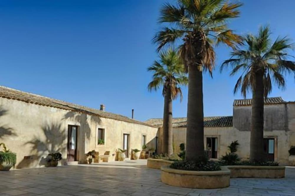 Borgo del Carato 35/47