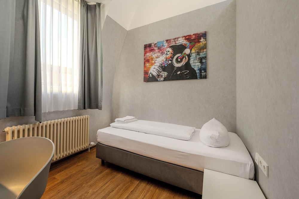 Mk Hotel Berlin 15/50