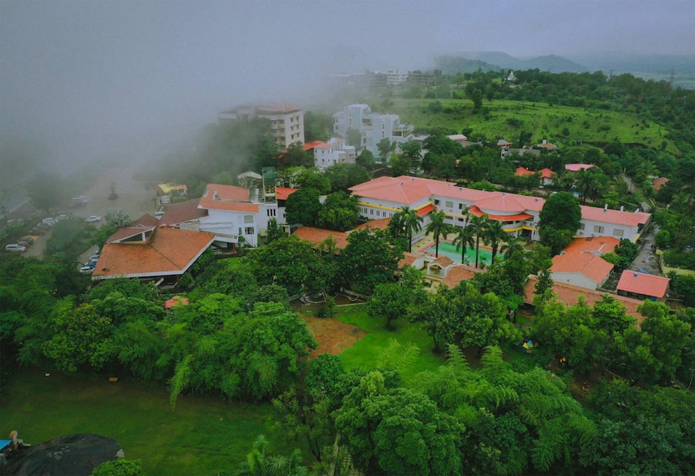Manas Lifestyle Resort 43/50