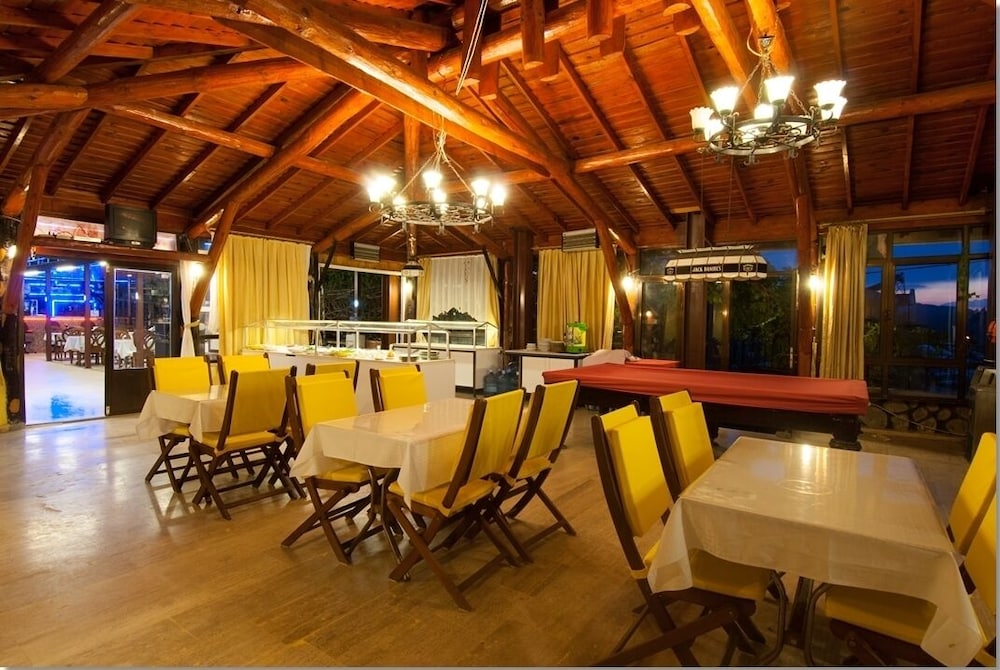 Ruya Hotel 15/19