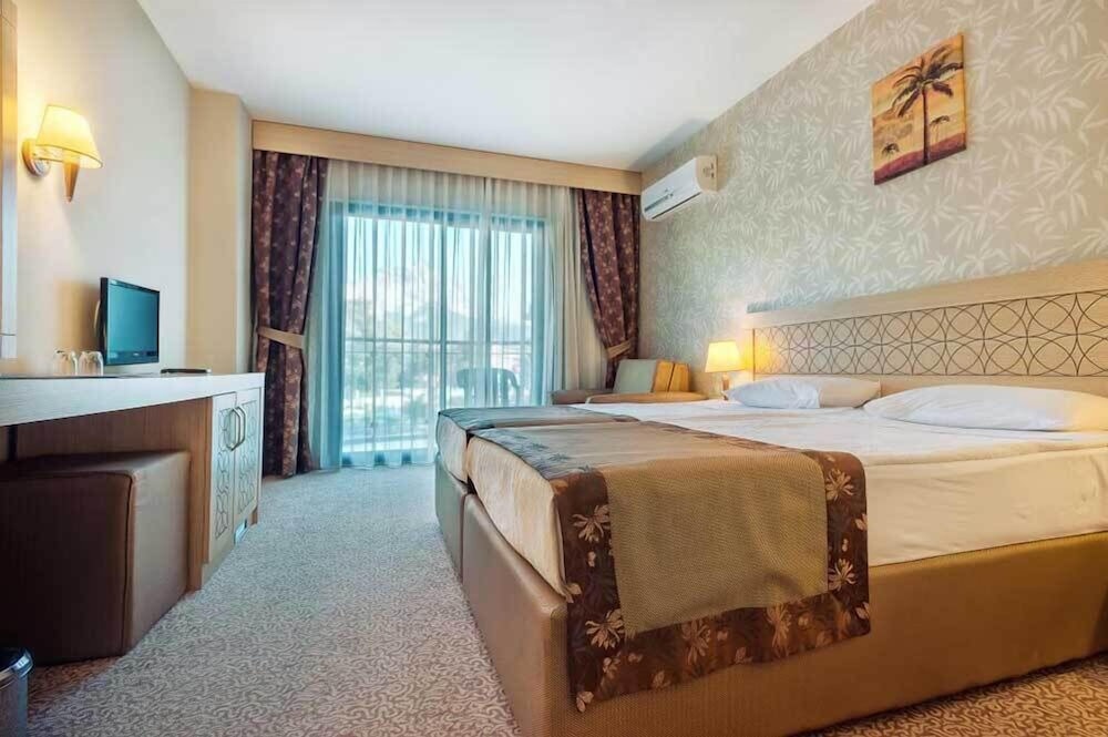 Eldar Resort Hotel 42/77
