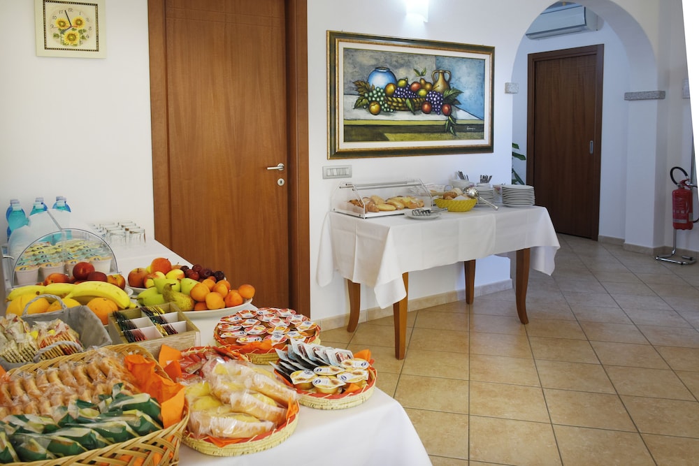 Il Girasole Hotel 32/50