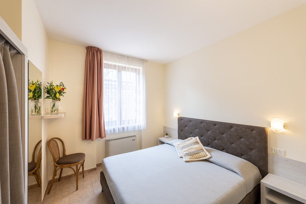 Hotel Pineta Campi 14/90