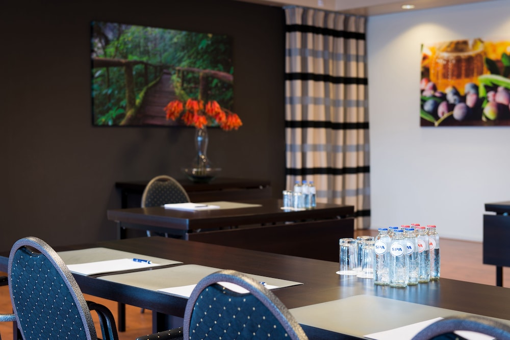 Fletcher Hotel Restaurant Waalwijk 36/46