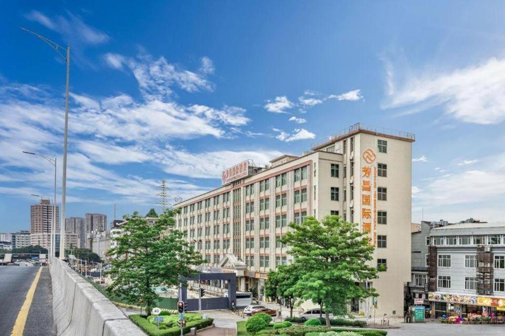 Vienna International Hotel (Guangzhou Tianhe Olympic Sports Dongpu) 8/49