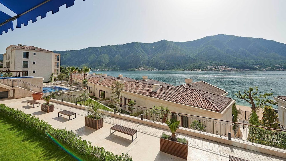 Huma Kotor Bay Hotel & Villas 72/79