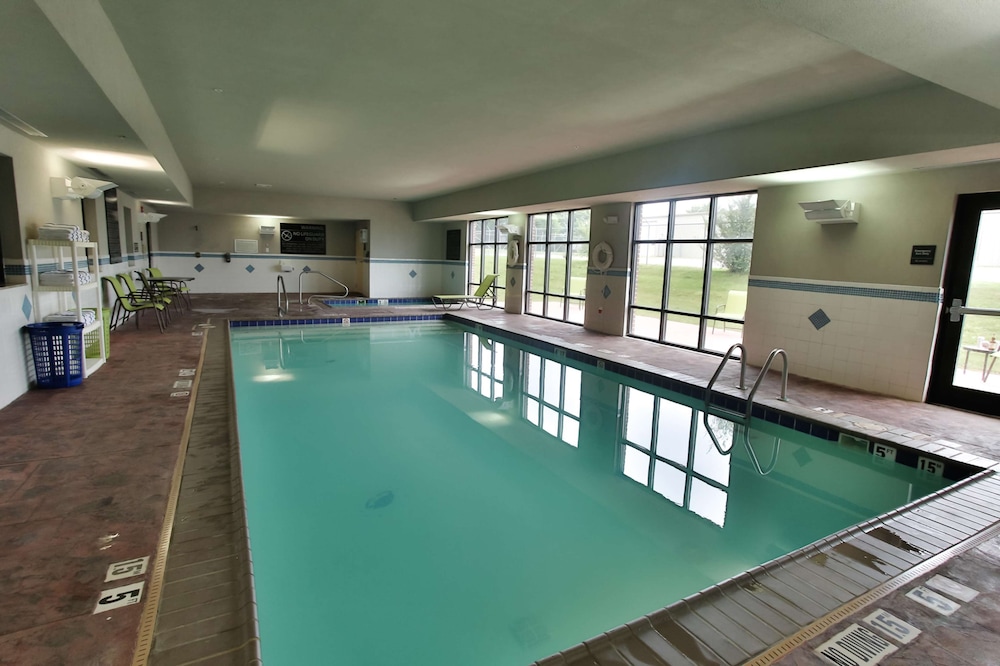 Hampton Inn And Suites Middlebury In 3/42