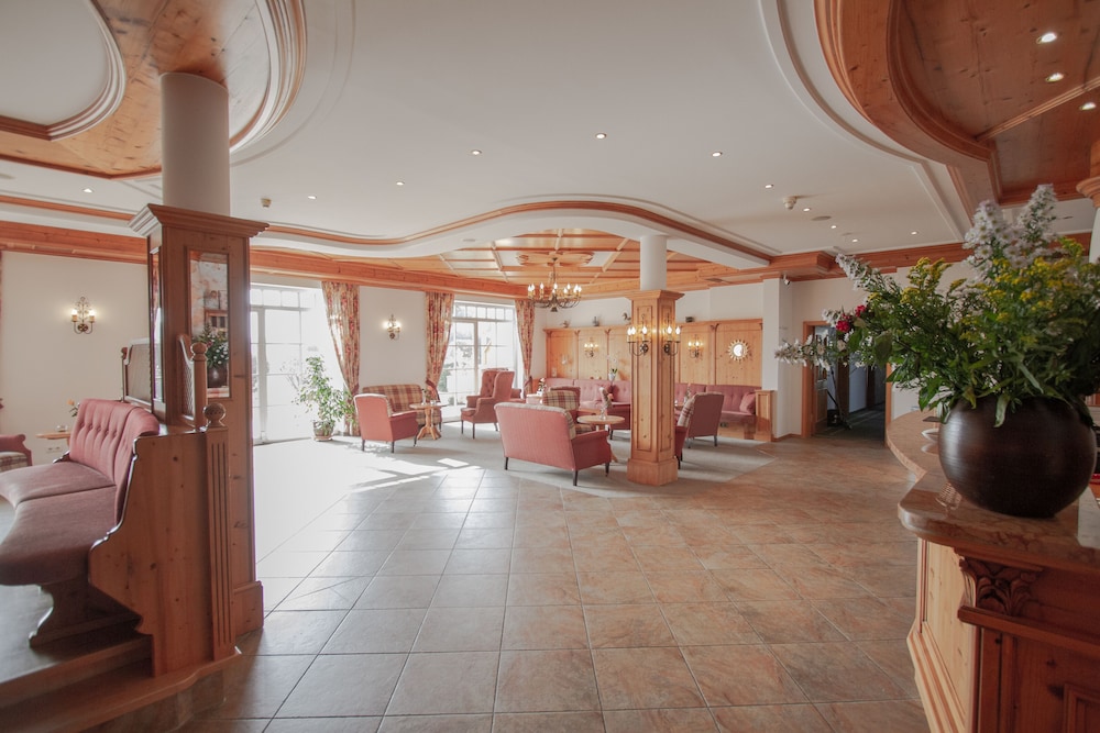 Glasl's Landhotel 6/50