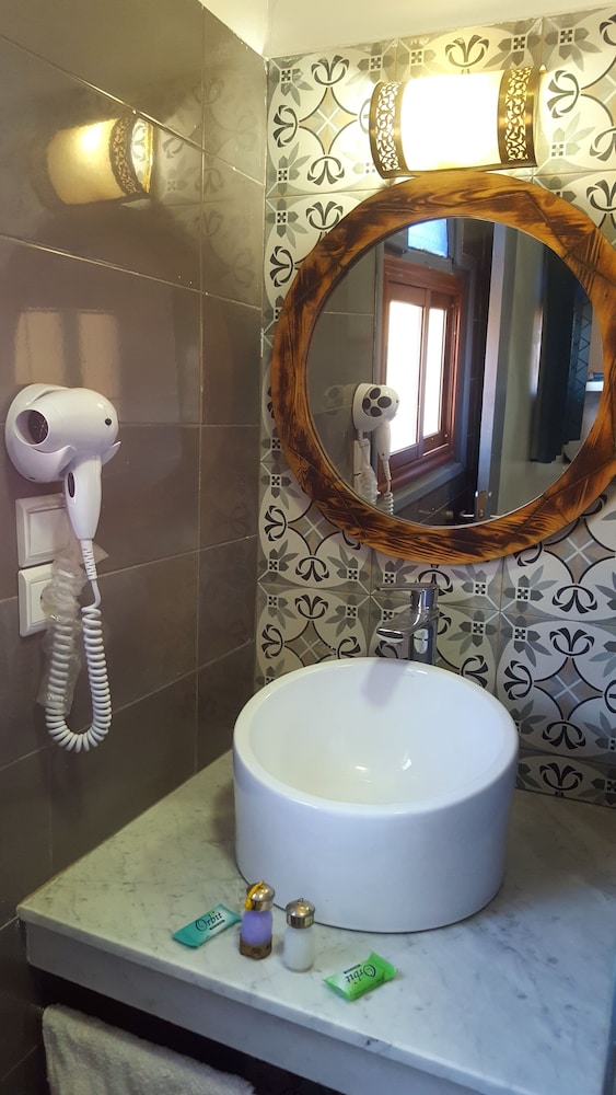 Hotel Riad Amlal 33/33
