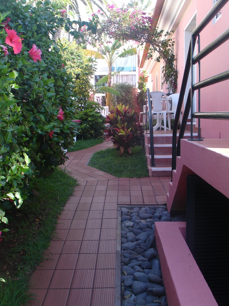 Inn & Art Madeira 43/67