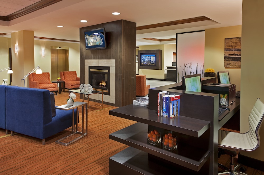 Courtyard Marriott Toronto Airport 27/56