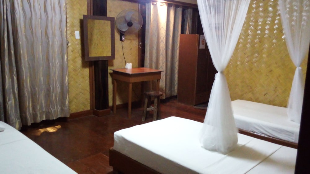 Orange Pearl Beach Resort 50/81