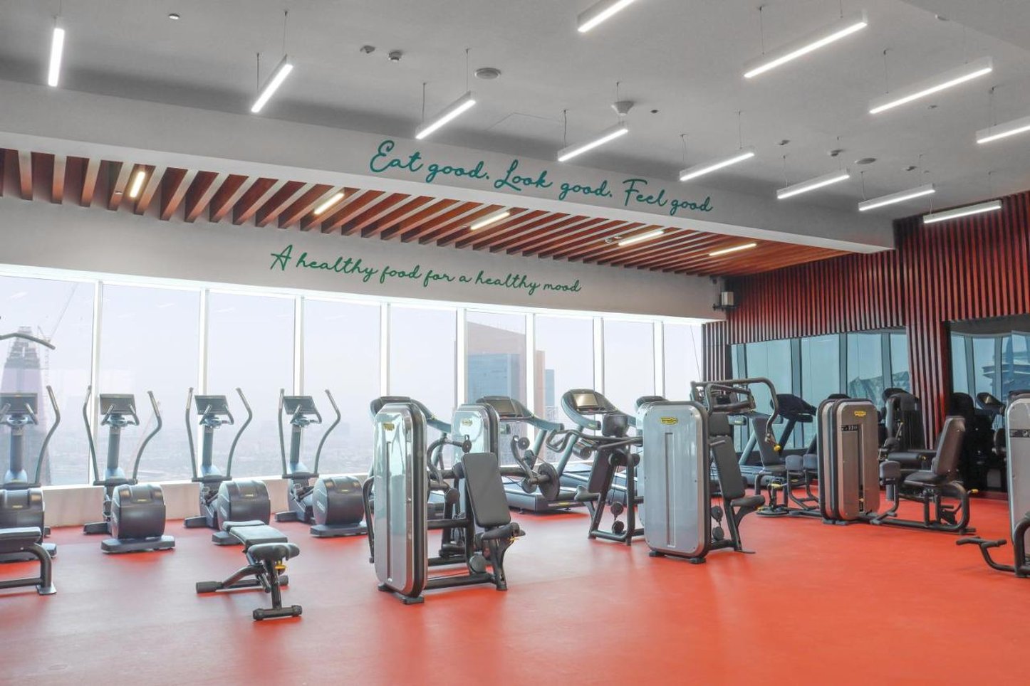 The Bentley Luxury Hotel and Suites Doha 32/60