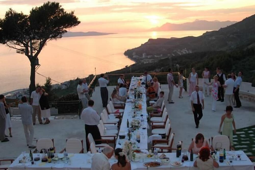 Hotel Villa Marija 65/67