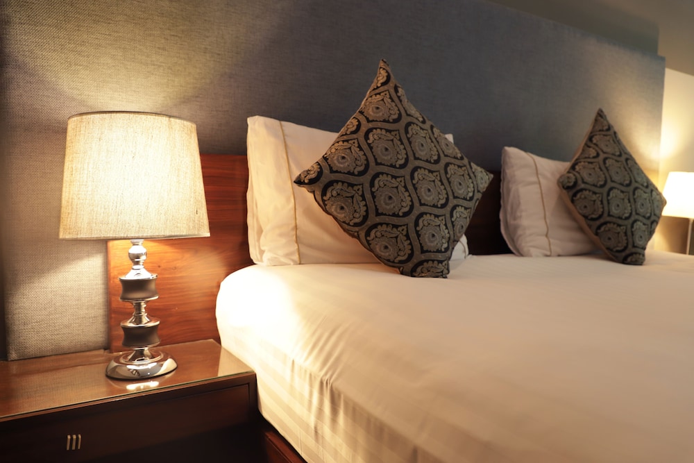 The Residency Hotel 14/43