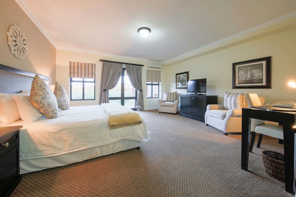 Lodge At Atlantic Beach 38/64
