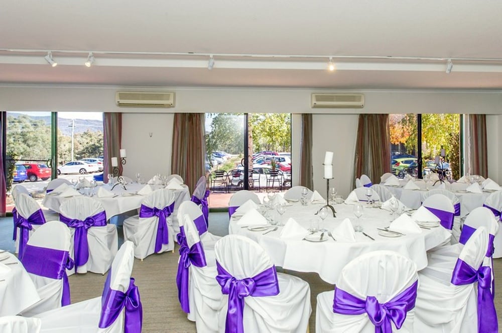 Alpha Hotel Canberra 31/41