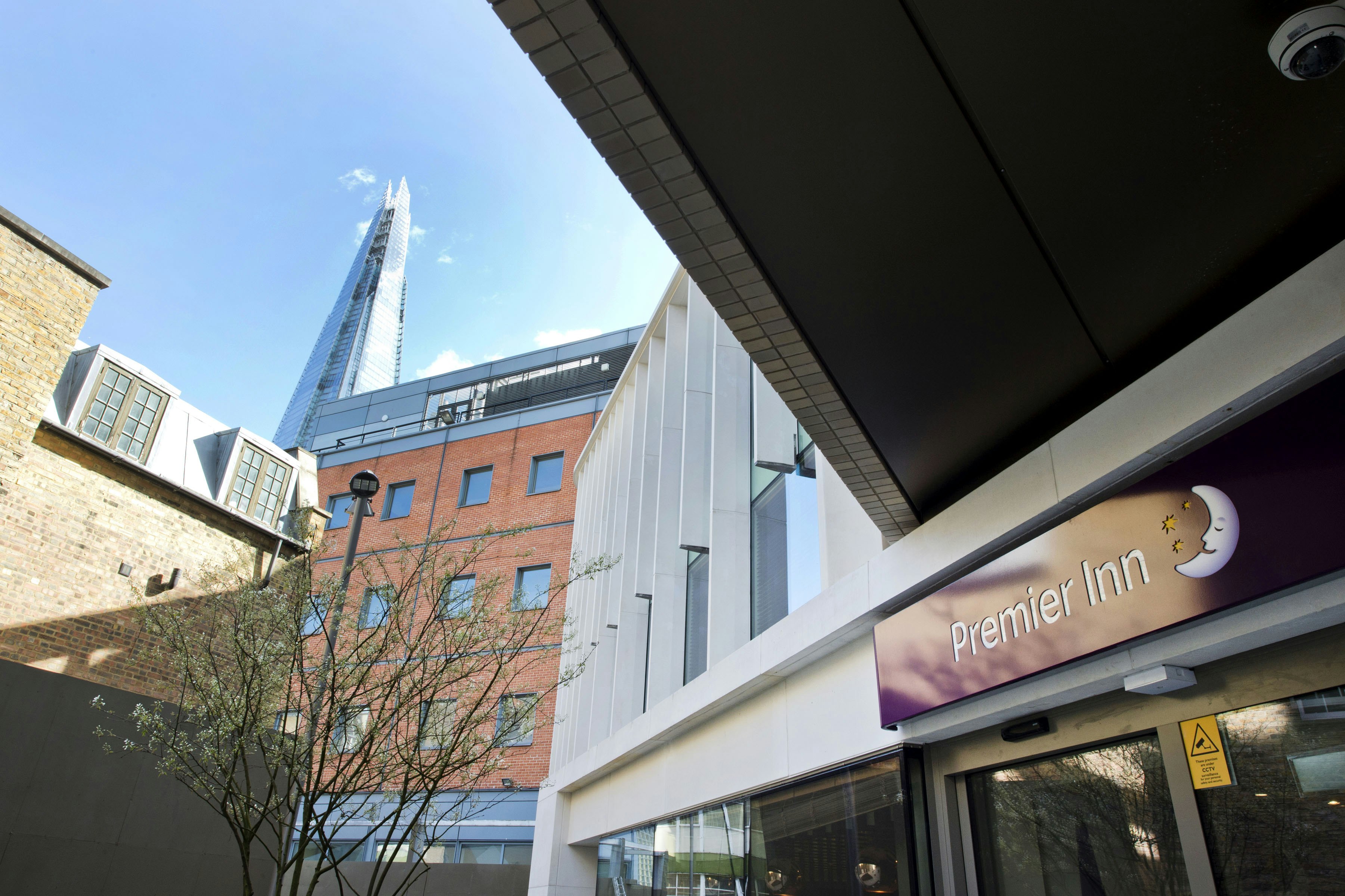 Premier Inn London Southwark (Borough High St) in LONDON