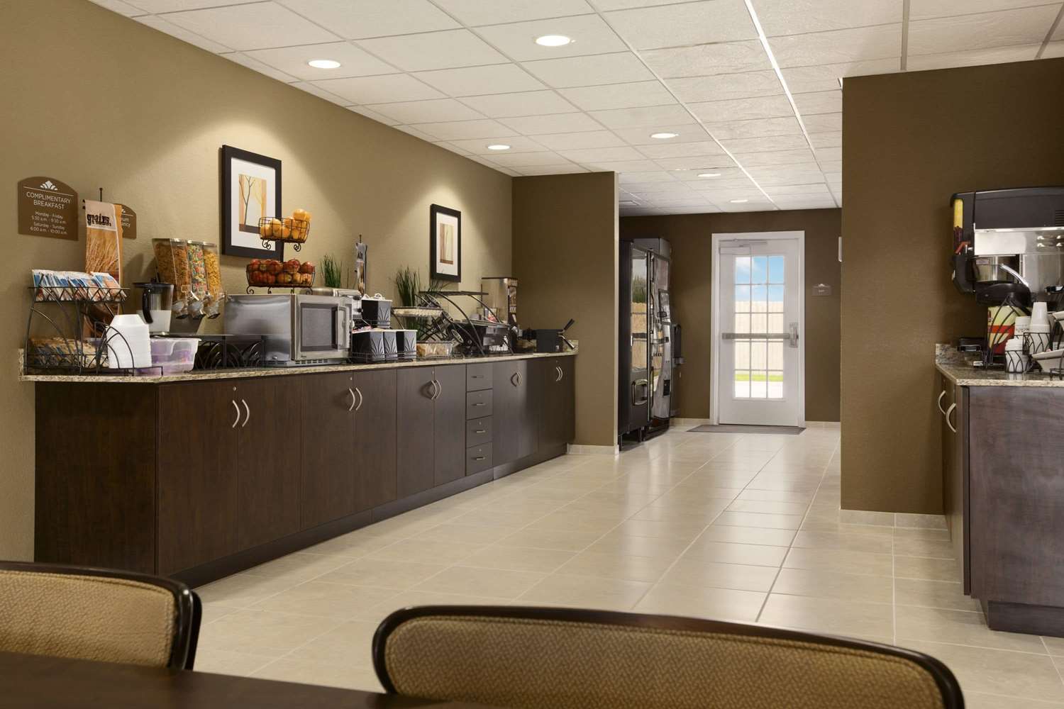 Microtel Inn Suites By Wyndham Kenedy 2/10