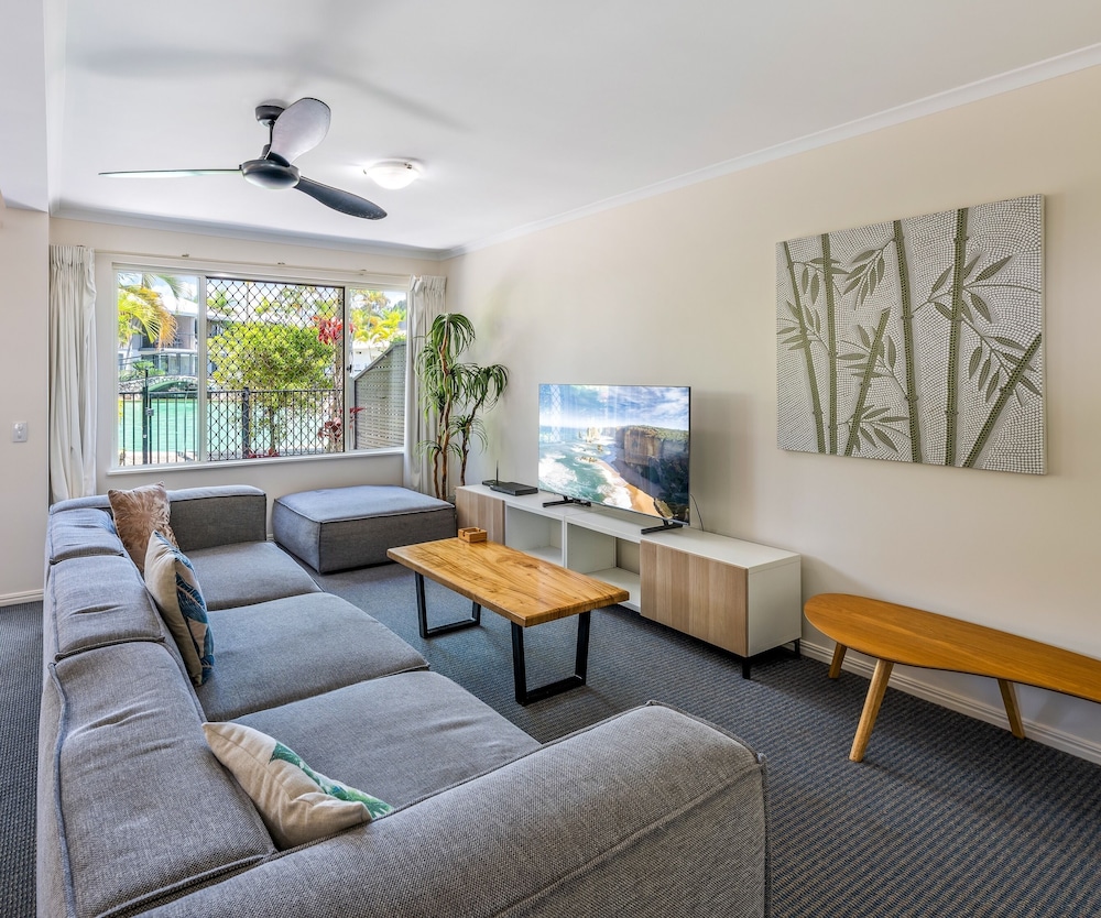 Ivory Palms Resort 57/79