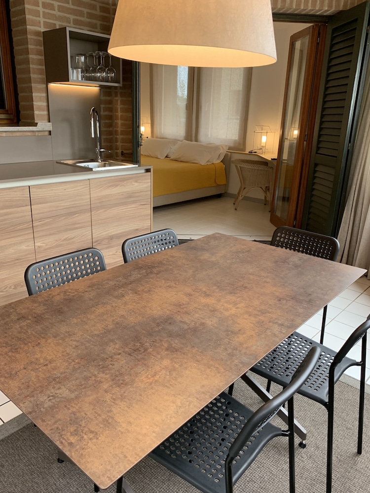 Nauthotel Porto San Vito 50/50