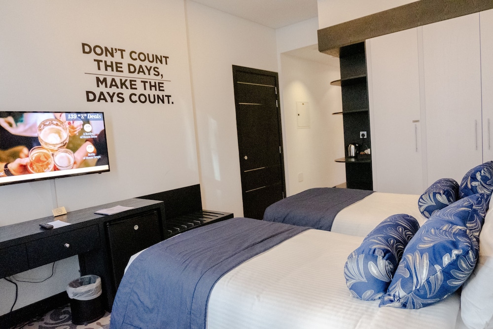 Signature 1 Hotel Tecom 19/60