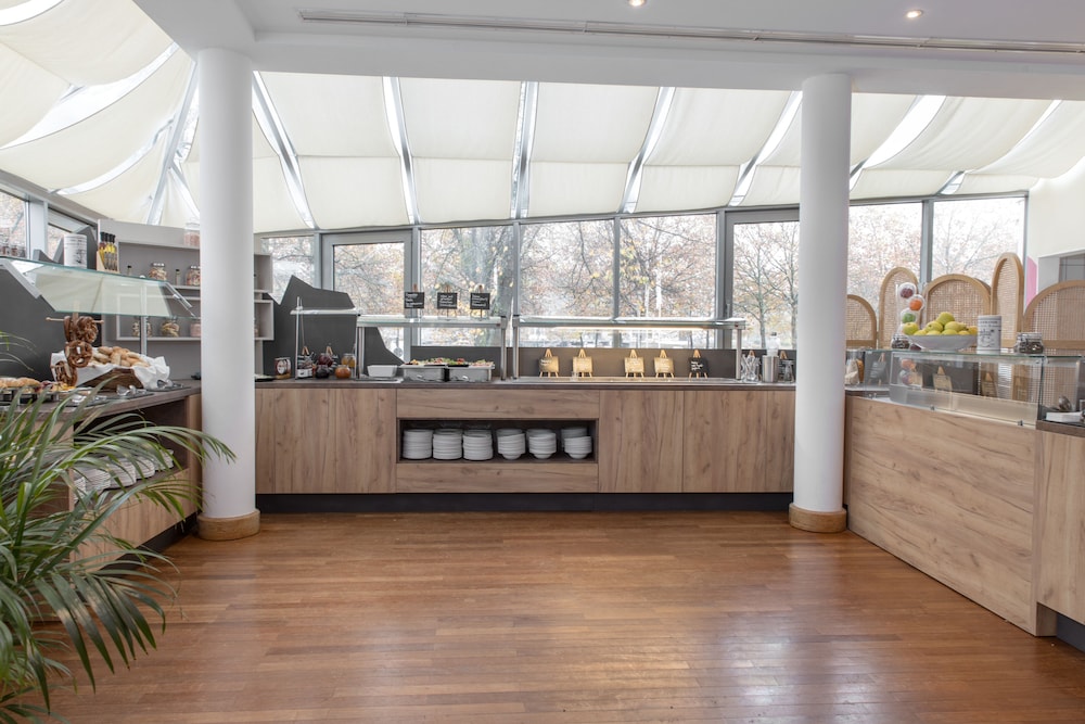 Lobby at Scotty + Paul Hotel Deggendorf, DEGGENDORF