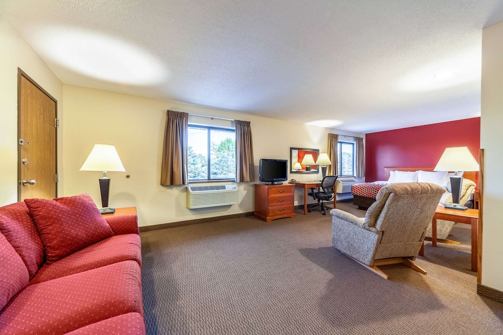 Econo Lodge Sioux Center 31/43