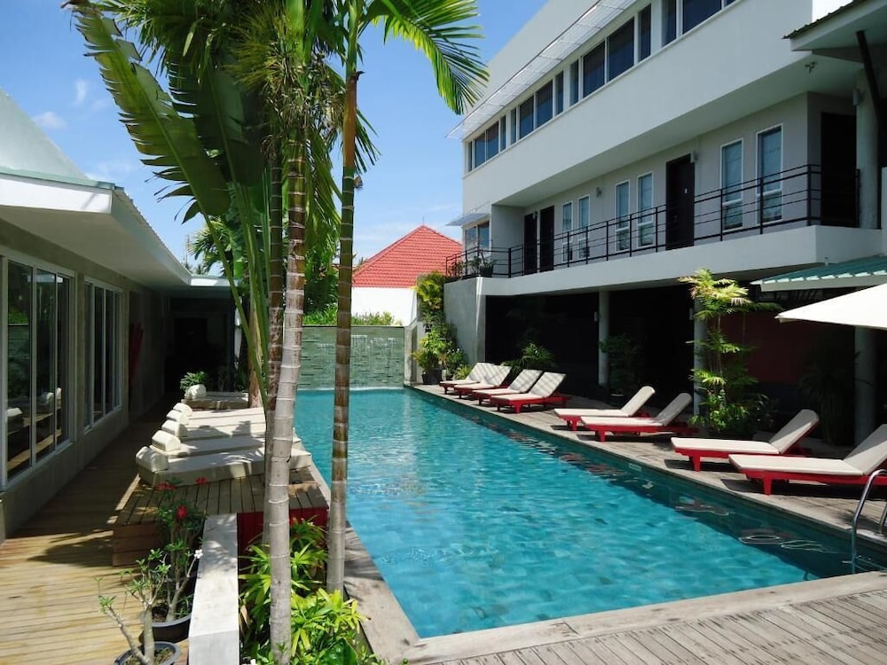 MEN's Resort & Spa (Gay Hotel) 28/36
