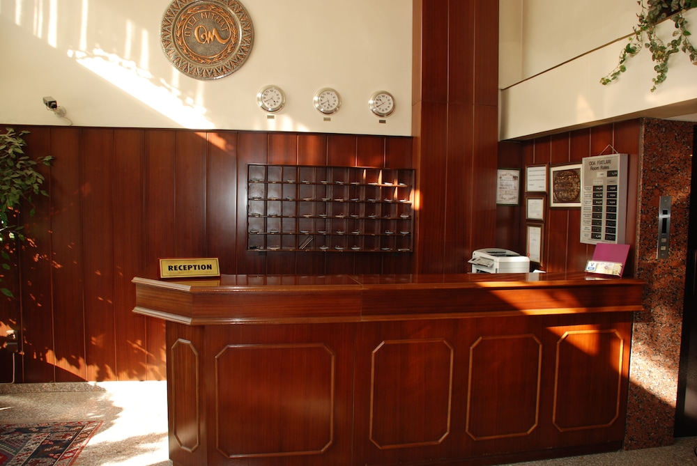 Hotel Mithat 8/60
